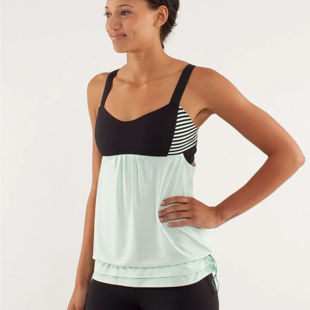 Lululemon Athletica Black, White, and Mint‎ Tank